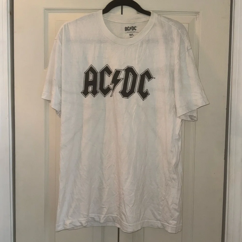 M/L white/grey tie dye AC/DC shirt - Picture 1 of 2